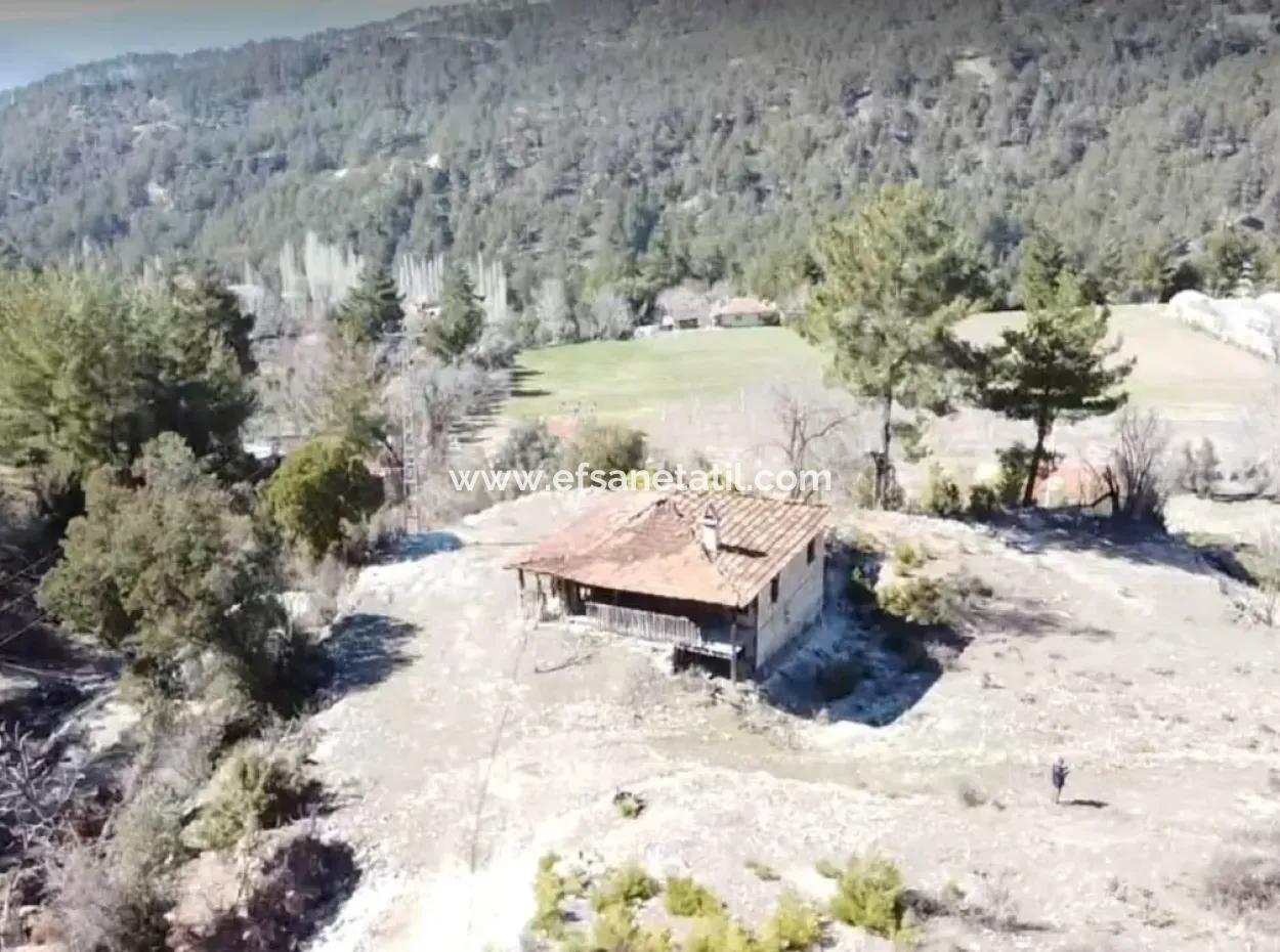 Grundstück Mit 2 Häusern In Denizli Çameli Ericek Zu Verkaufen