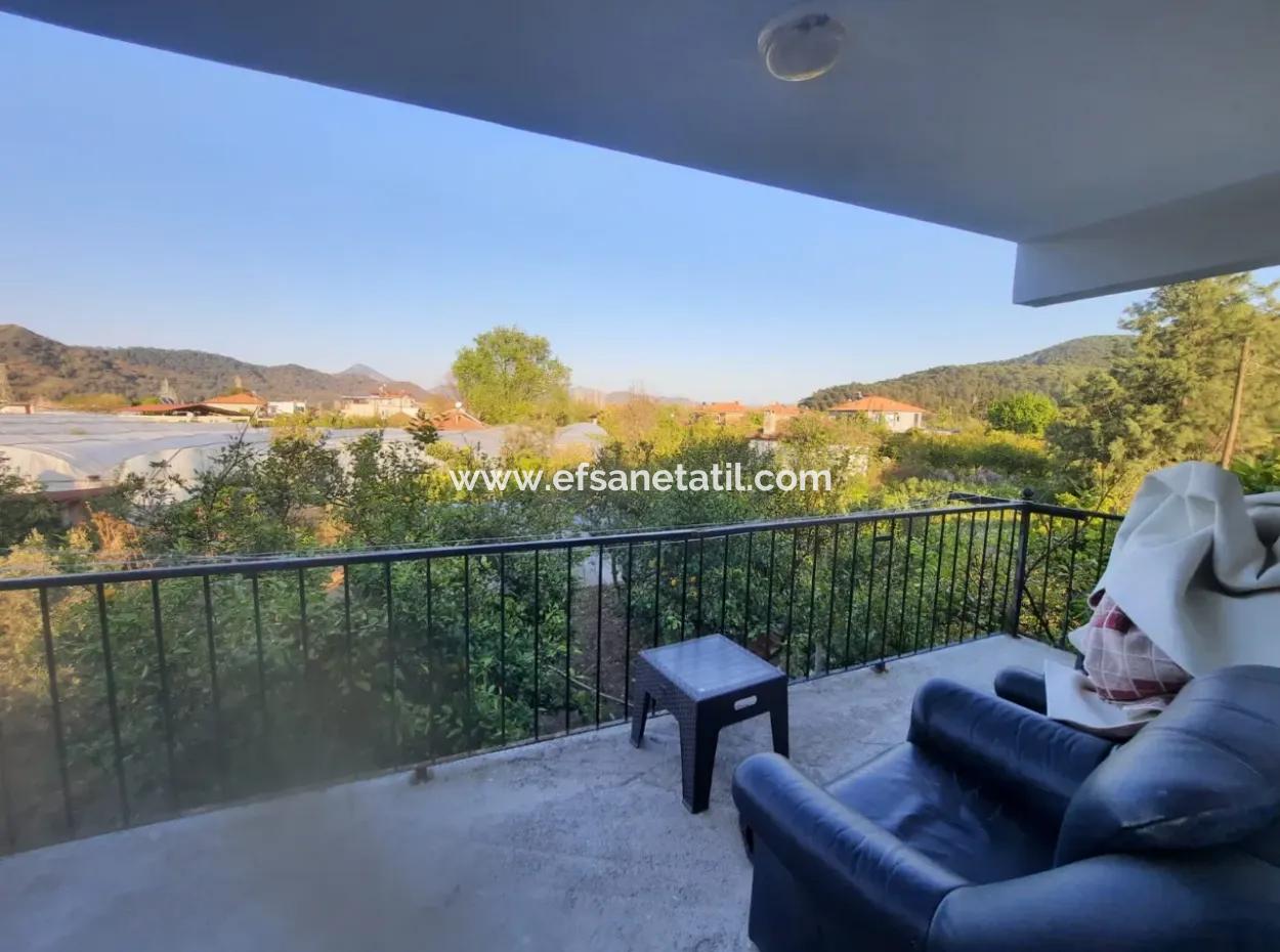 2-Stöckiges Gartenhaus Zum Verkauf Auf Einem 1 000 M2 Großen Grundstück In Ortaca Kemaliye, Mugla