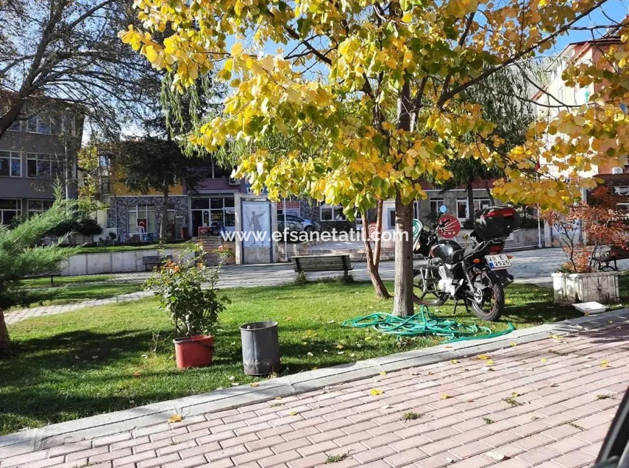 Çamelide Yap Sata Uygun 3-Stöckig Zoniert 722 M2 Grundstück Zum Verkauf