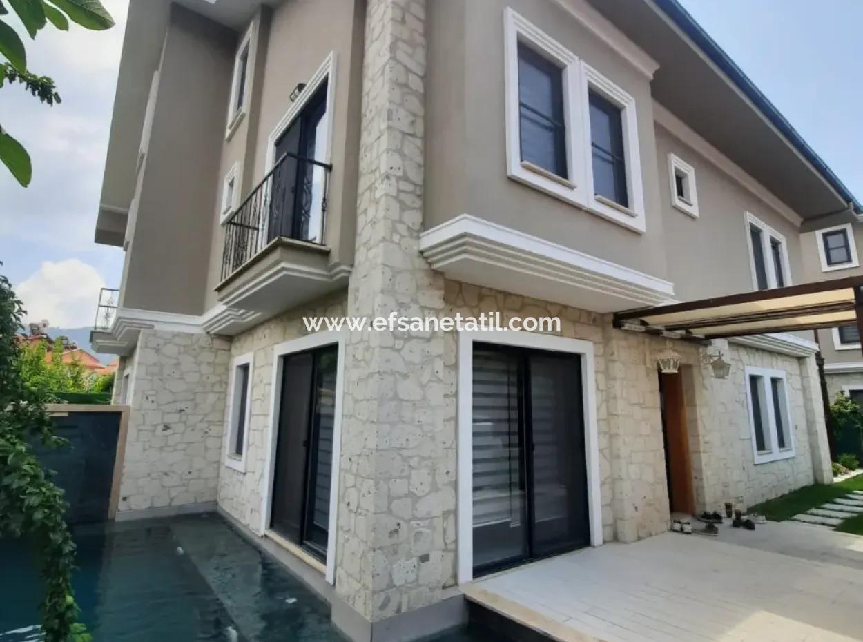 Wohnung, Möbliert 5 1 Luxusvilla Mit Swimmingpool Zum Verkauf In Dalyan, Mugla