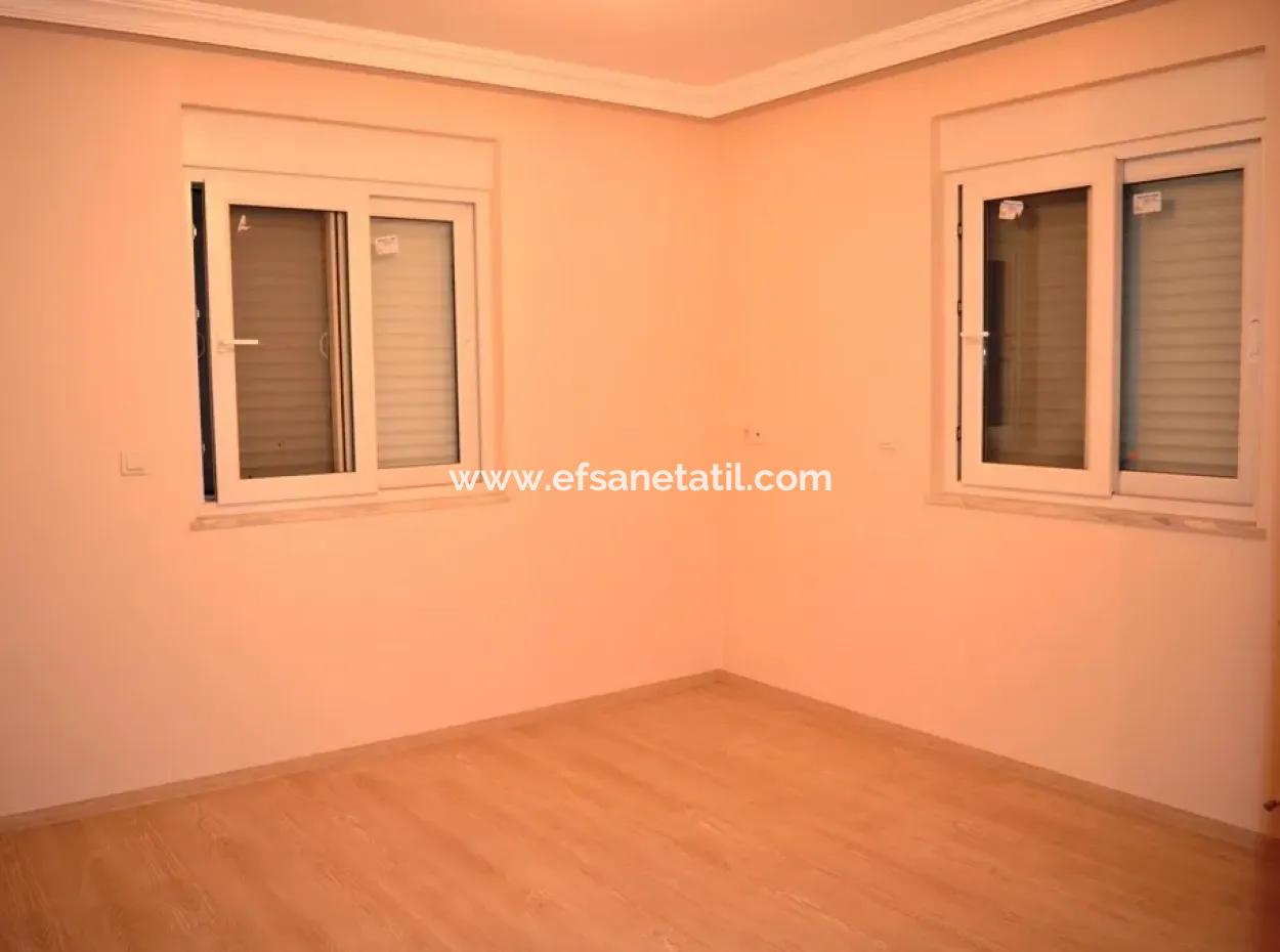 Freistehende Villa Zum Verkauf In Dalaman Null