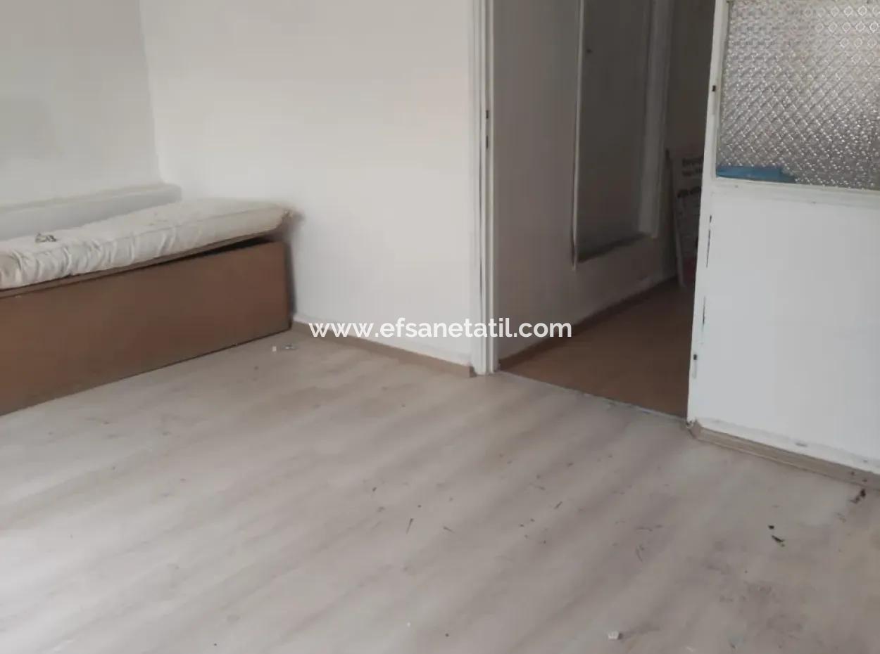 Muğla Ula Akyakada Belebte Straße Wohnung Eingang Geschäft Für Notverkauf