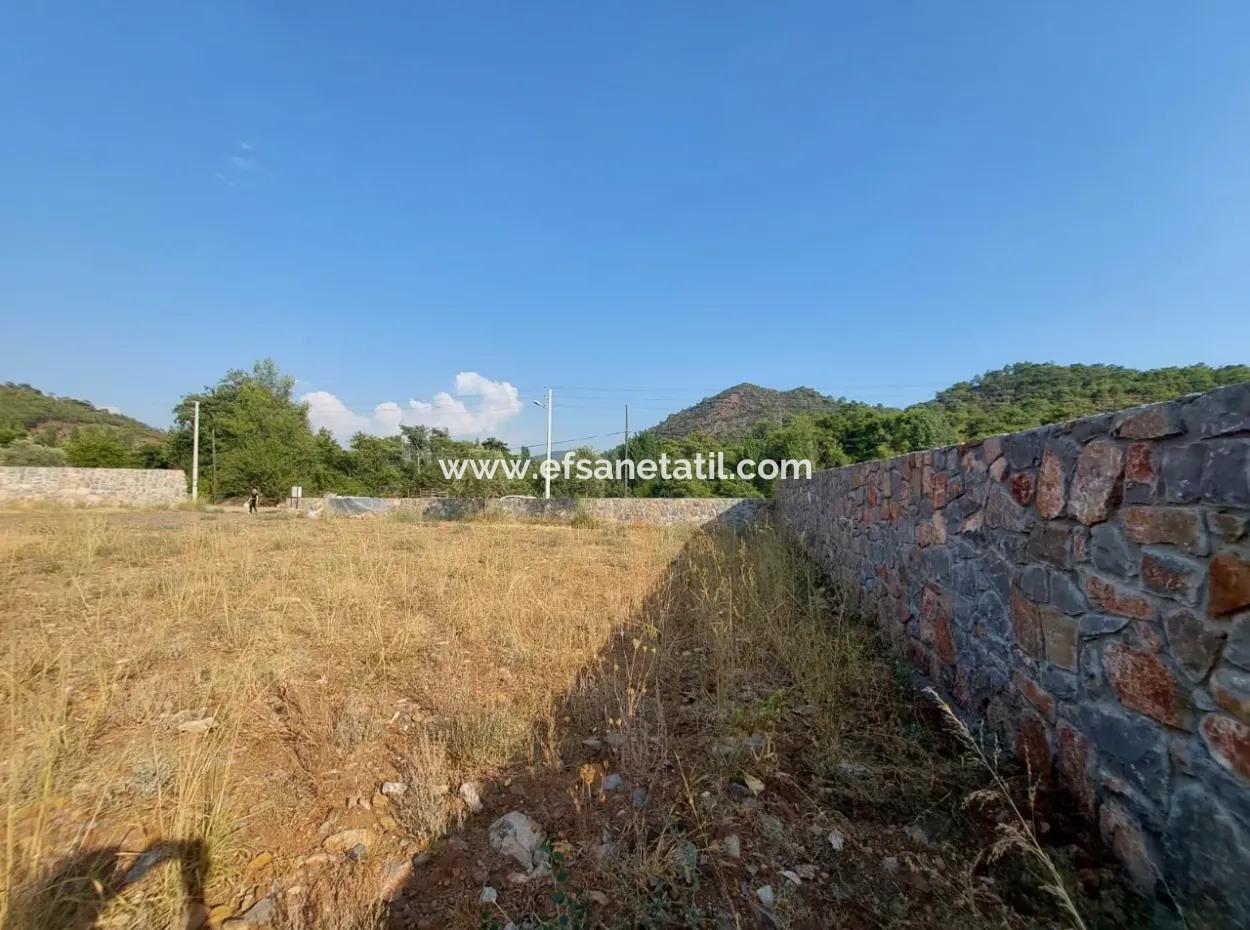 Freistehendes 1 000 M2 Baulizenz Bereit Grundstück Zum Verkauf In Köyceğiz Beyobasi