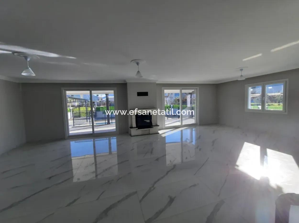 Luxuriöse 4 In 1 Freistehende Villa Zum Verkauf In Ortaca Çaylı