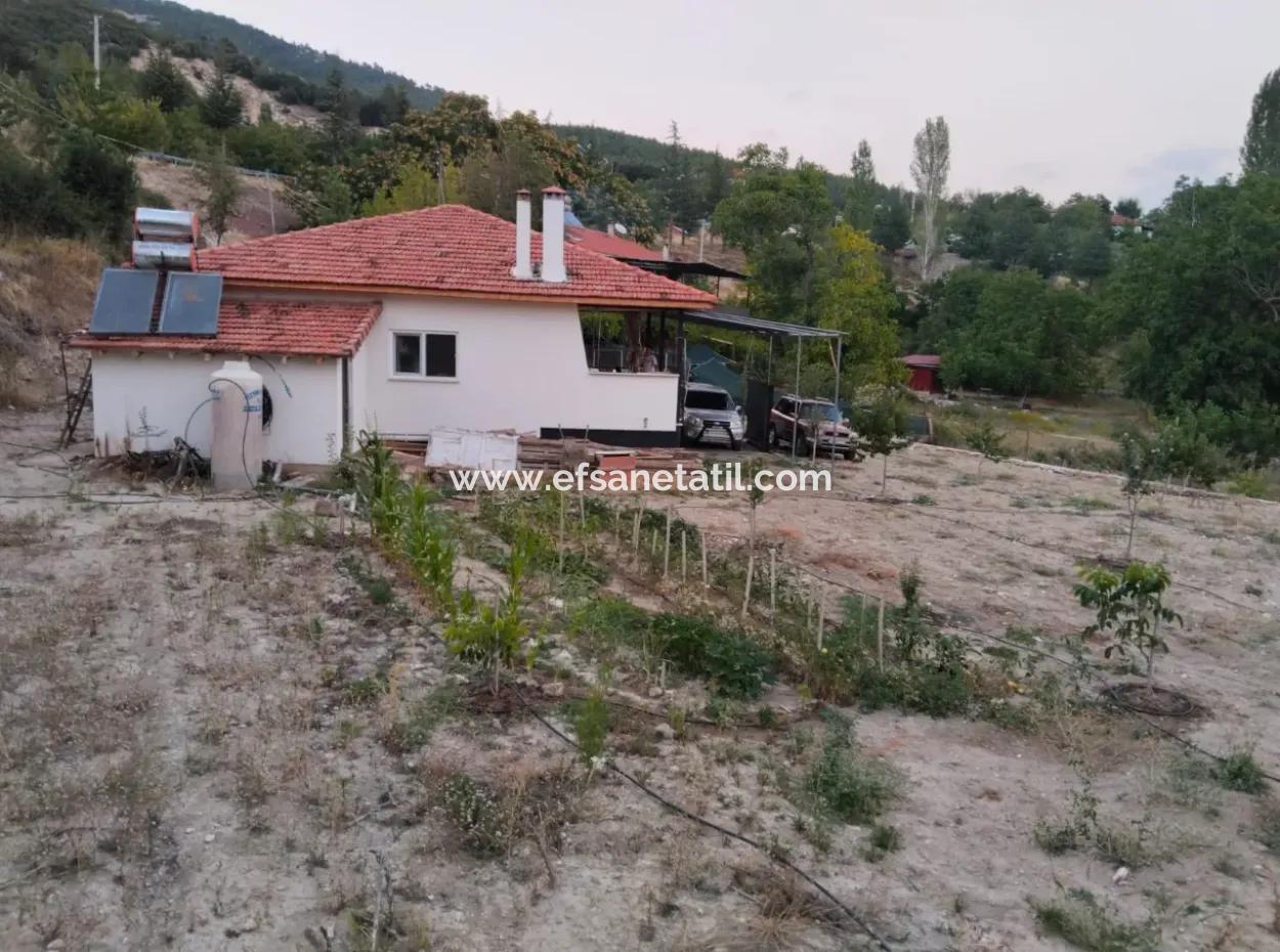 2 1 Freistehendes Schnäppchen-Neubauhaus Zum Verkauf Auf 1 700 M2 Land In Çameli Belevi.