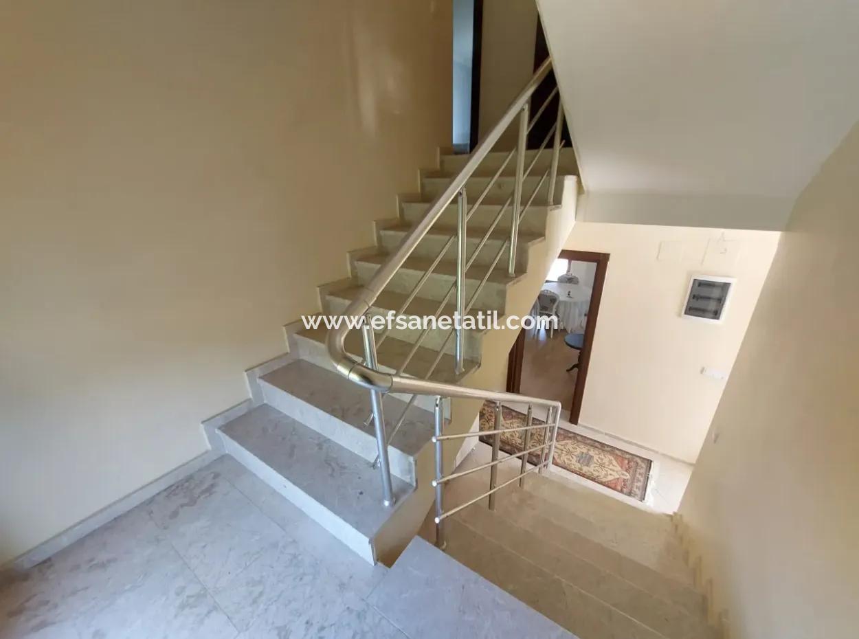 Luxus-Triplex Mit Swimmingpool Im 7 500 M2 Großen Granatapfelgarten In Mugla Dalyan