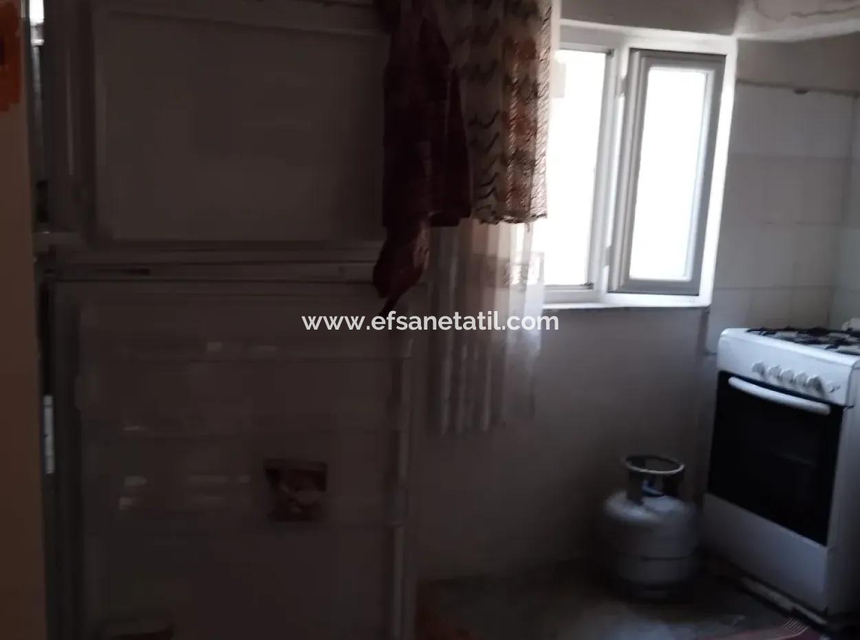 485 M² Zoniertes Grundstück Zum Verkauf In Muğla Ortaca Sarigerme Center – Dorfhaus Mit Lager