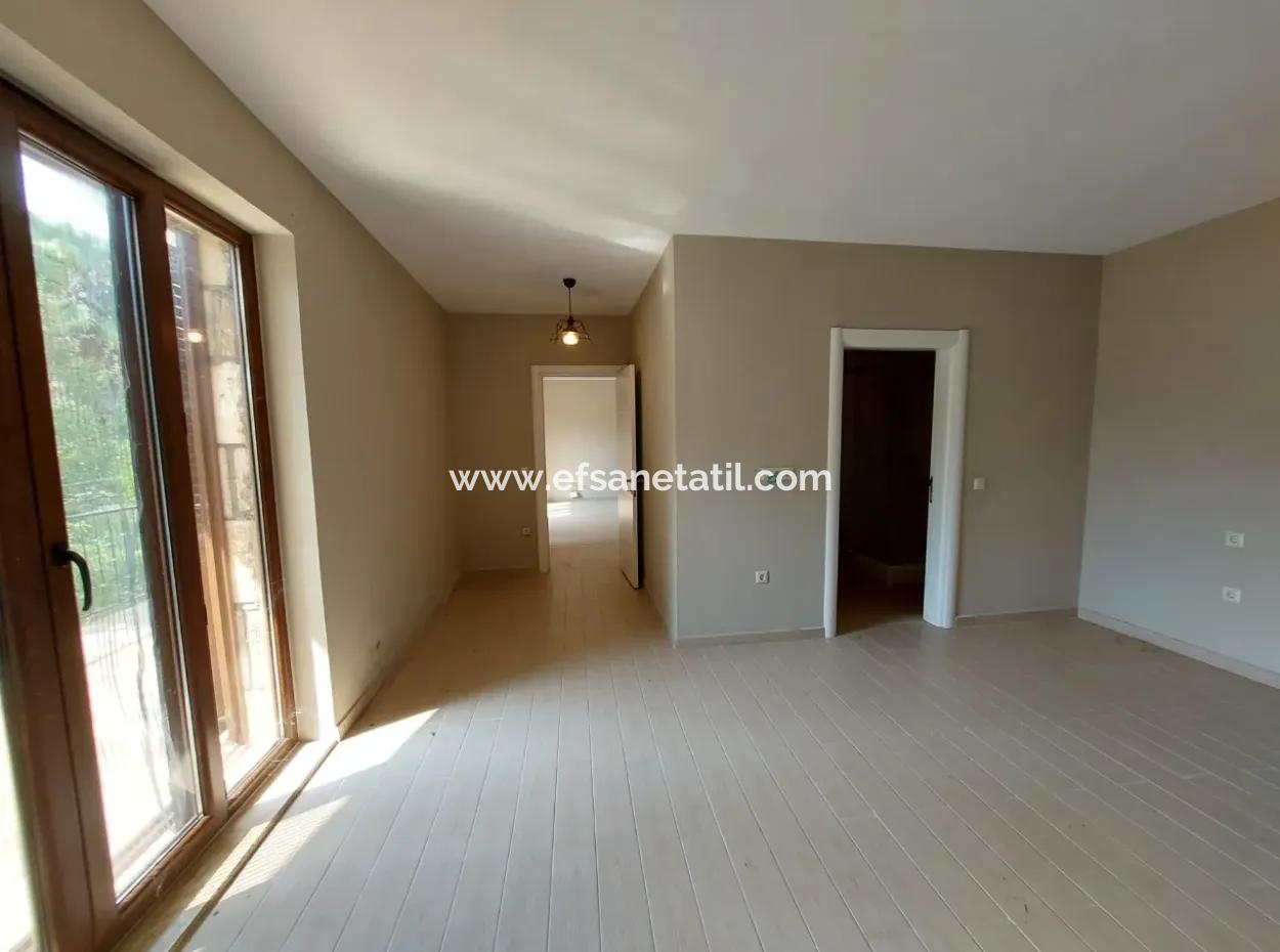 Häuser Auf 3.500 M² Land, Geeignet Für Touristische Investitionen In Muğla Dalyan Zum Verkauf