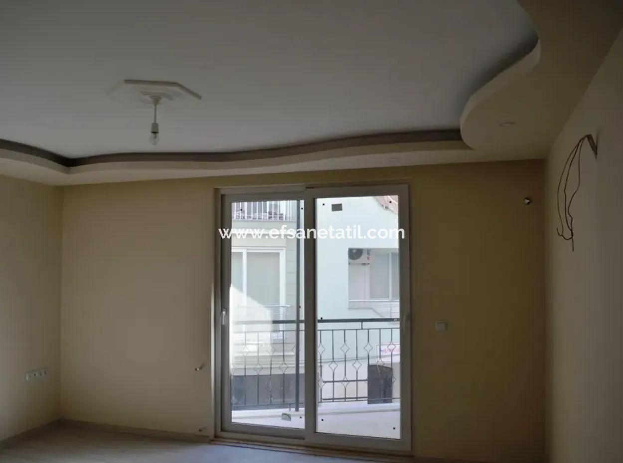 Wohnung Zum Verkauf In Dalaman In Der Mitte, 3 Null, 1, 155 M2