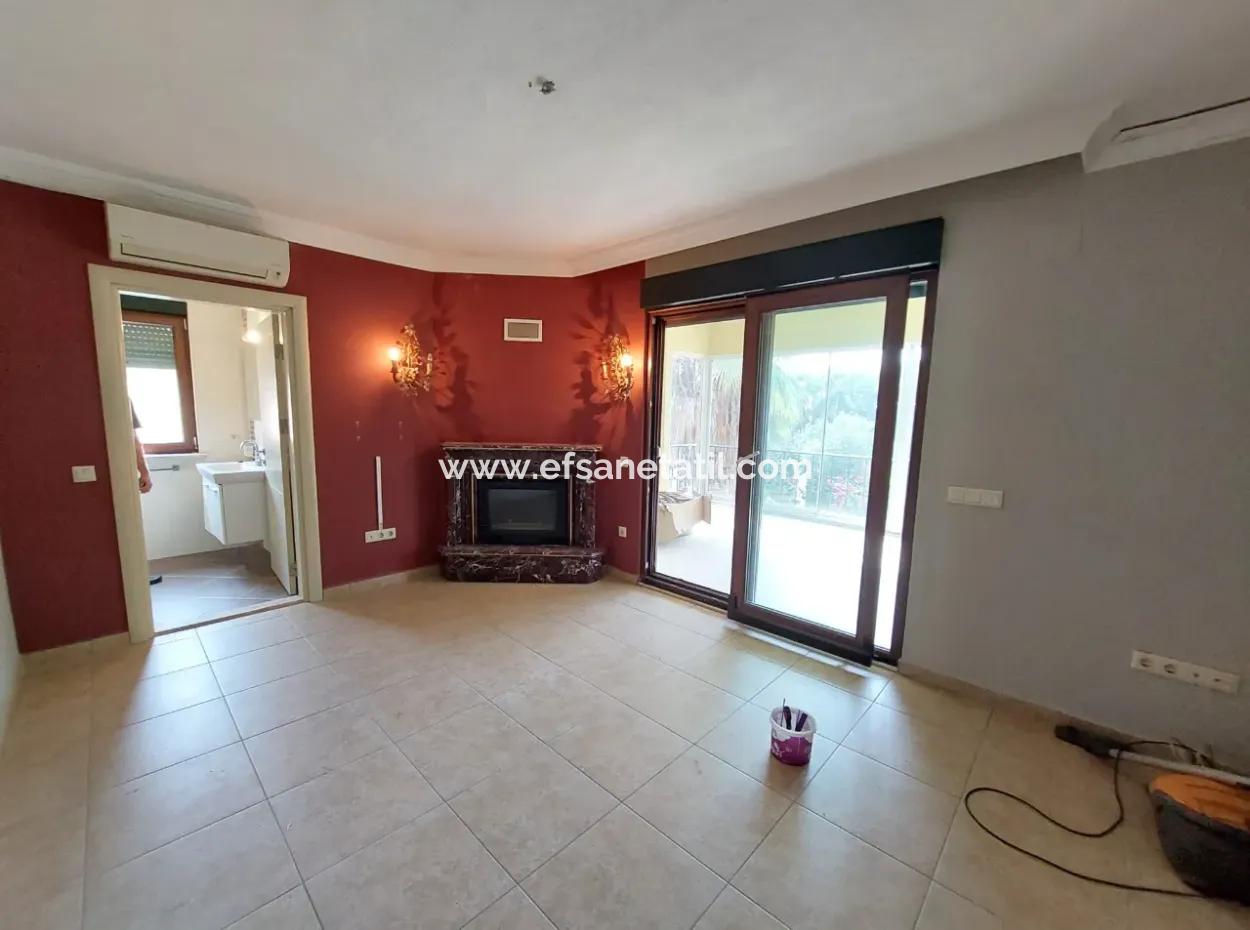 Häuser Auf 3.500 M² Land, Geeignet Für Touristische Investitionen In Muğla Dalyan Zum Verkauf