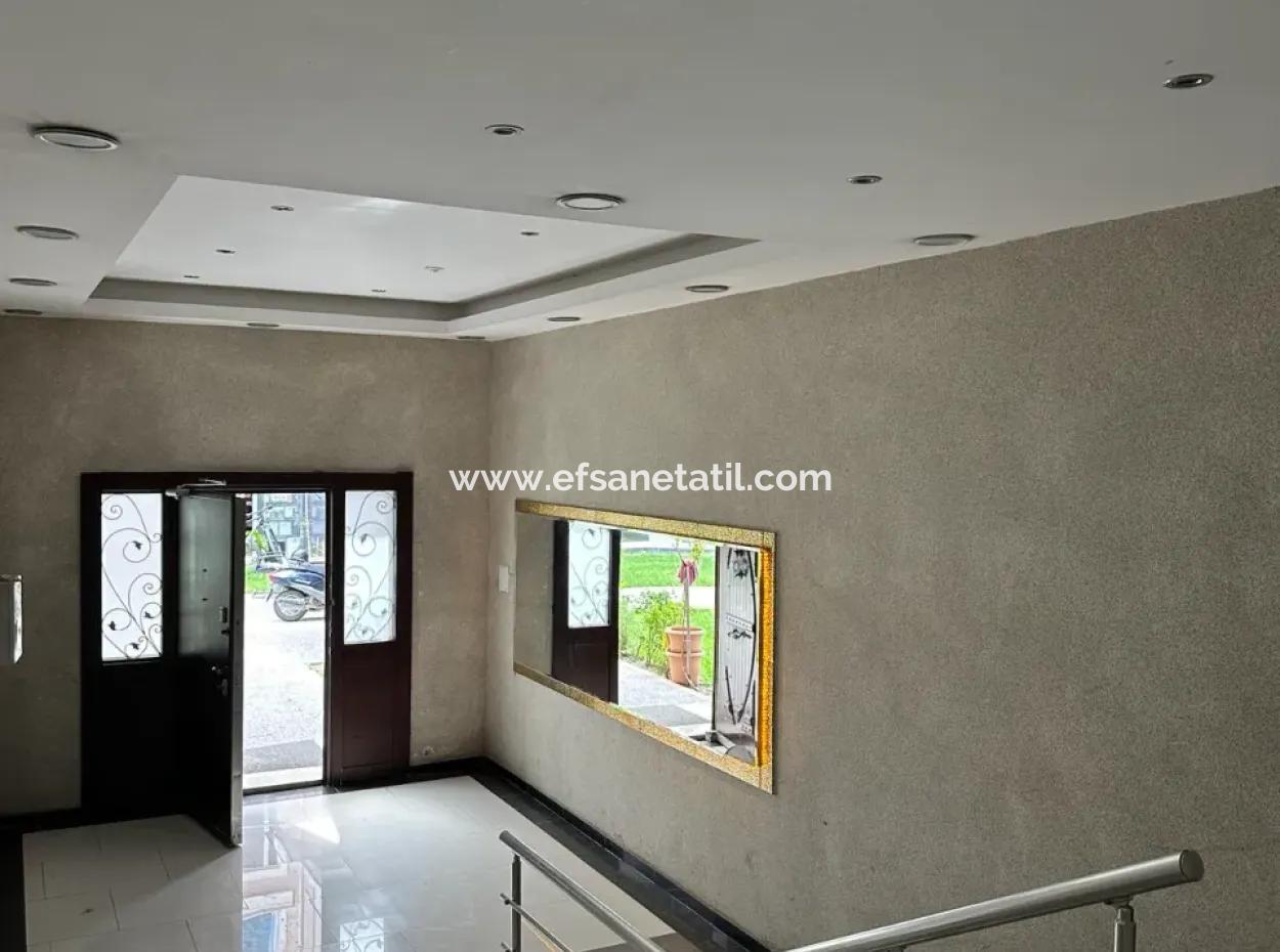 3 1 Luxus Boulevard Front Wohnung In Residenz Zu Verkaufen