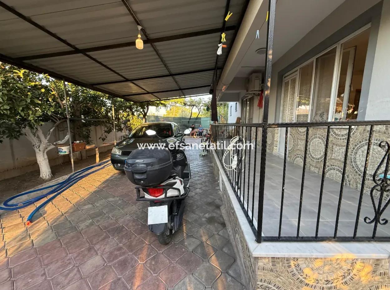 Ein Freistehendes 2,5-Stöckiges Gebäude An Der Dalyan-Straße In Ortacada Steht Zum Verkauf.