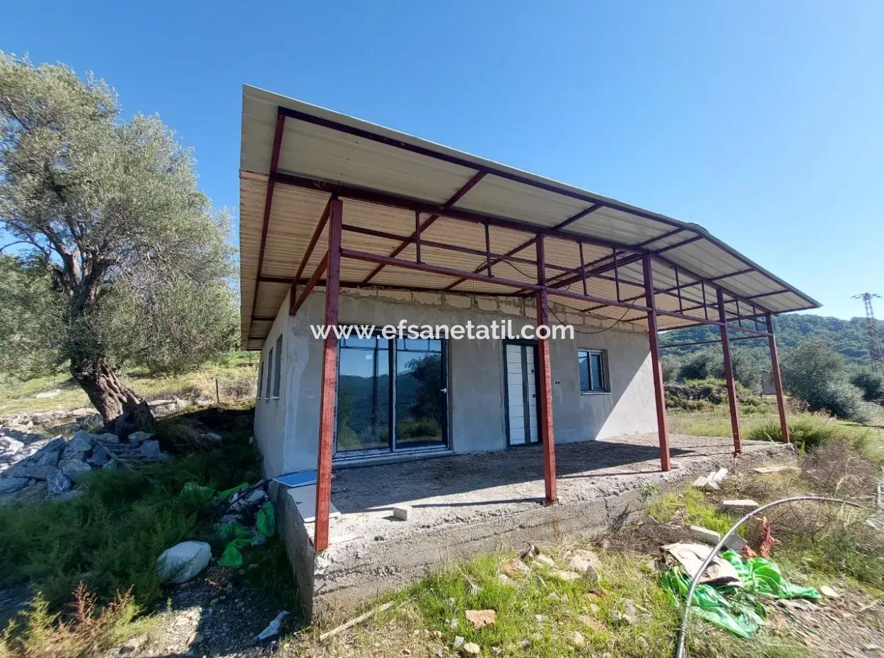 Auf 763 M2 Grundstück In Ortaca Gökbel, Rohbau 70 M2, 2 1 Fertighaus Zu Verkaufen