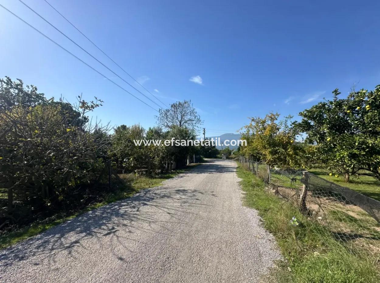 955 M² Freistehendes Grundstück Mit Berg- Und Naturblick In Ortaca Okçular Zum Verkauf