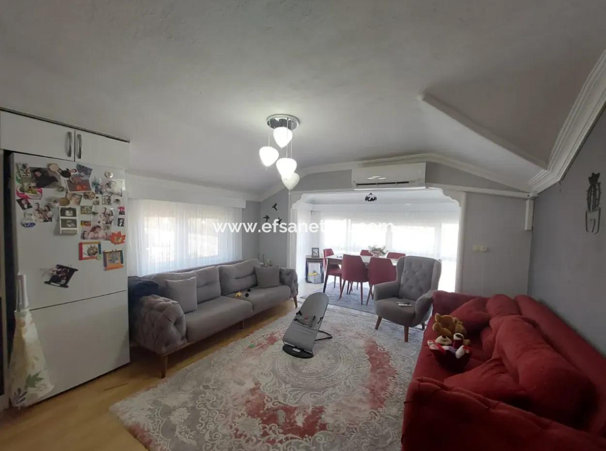 Ein Haus Mit 4 1 Und 3 1 Schwimmbädern Auf Einem 645 M² Großen Grundstück In Ortaca Kemaliye Steht Zum Verkauf Oder Zum Tausch.