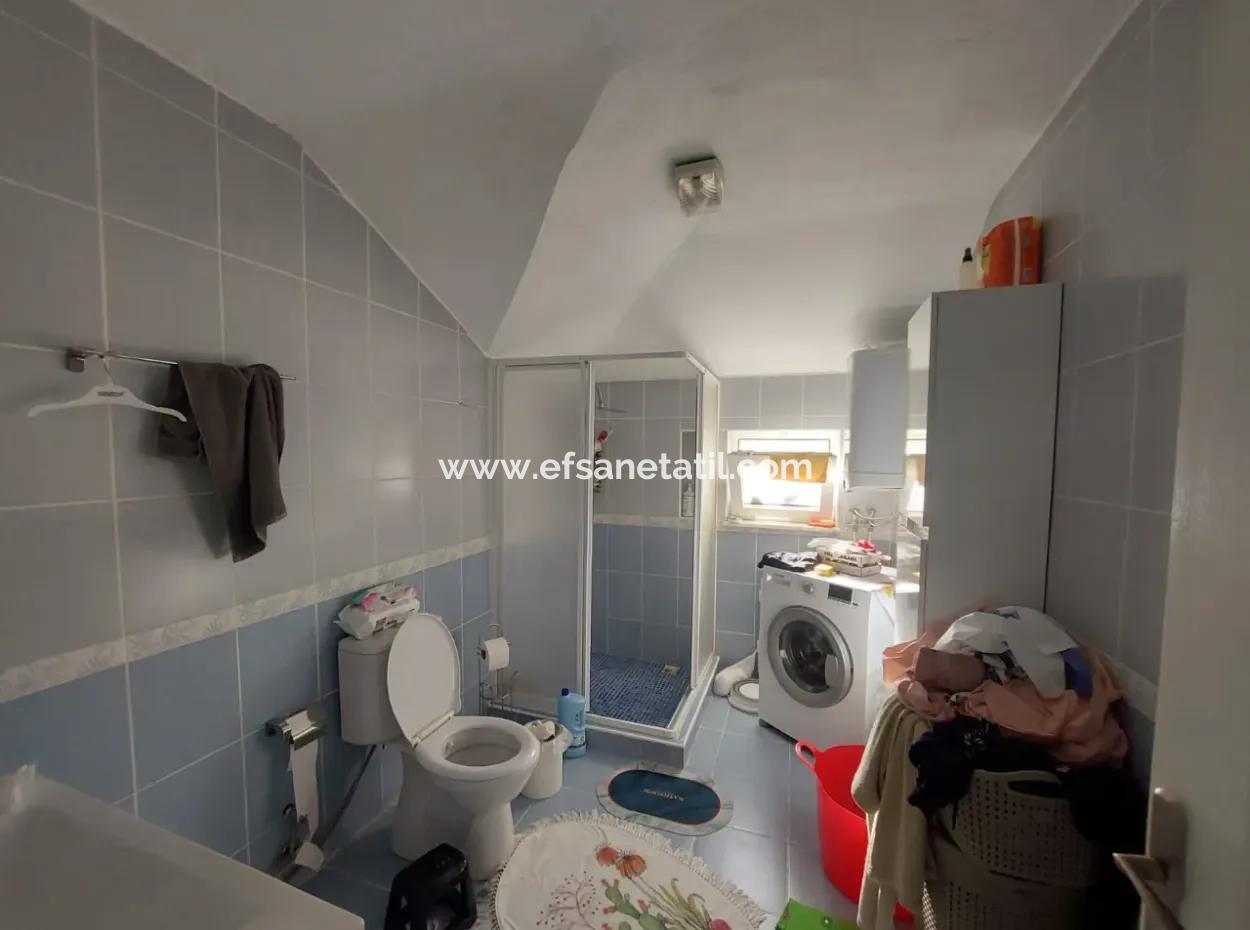 Ein Haus Mit 4 1 Und 3 1 Schwimmbädern Auf Einem 645 M² Großen Grundstück In Ortaca Kemaliye Steht Zum Verkauf Oder Zum Tausch.