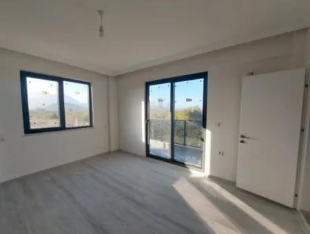 4 1 Zero Unmöbliertes Haus Zu Vermieten Auf 500 M2 Freistehendem Grundstück In Ortaca Okçular