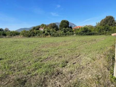 533 M2 Freistehendes Grundstück, Das Für Investitionen Im Bebauungsplan In Okçular Geeignet Ist, Zu Verkaufen