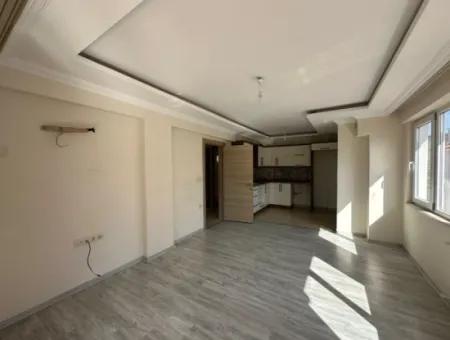 2 1 Wohnung Im 3. Stock Zu Vermieten In Ortaca Cumhuriyet