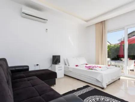 120 M2, 3 1 Möblierte Villa Mit Pool In Muğla Dalyan 6 Monatsmieten