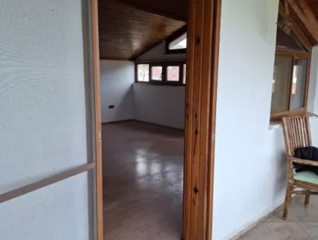 Muğla Ortaca Dalyan 1 1 Unmöblierte Penthouse-Wohnung Mit Swimmingpool Jahresmiete