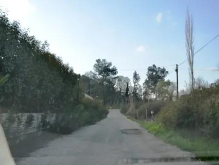 Grundstück Zu Verkaufen In Göcek In Der Nähe Des Strandes, Mit Einem Projekt Inlice