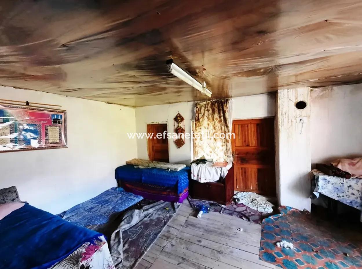 Detached 2-Storey House For Sale In Denizli Çameli Imams