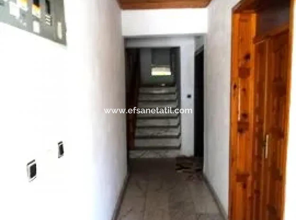 6 Apartment Buildings On 717 M2 Plot In The Center Of Köyceğiz Are Completely For Sale