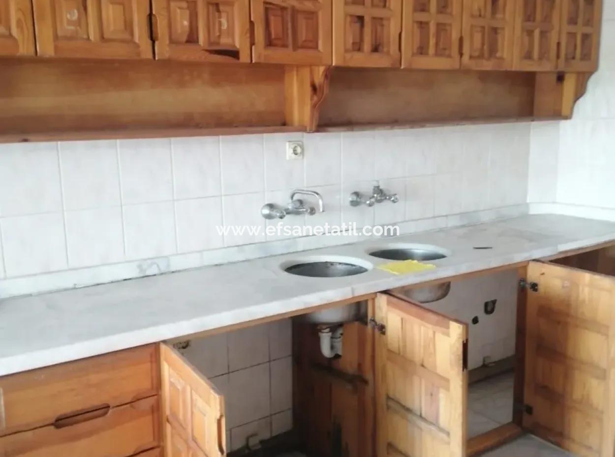 Mugla Ortaca Center 150 M2 3+ 1 Elevator Apartment For Sale