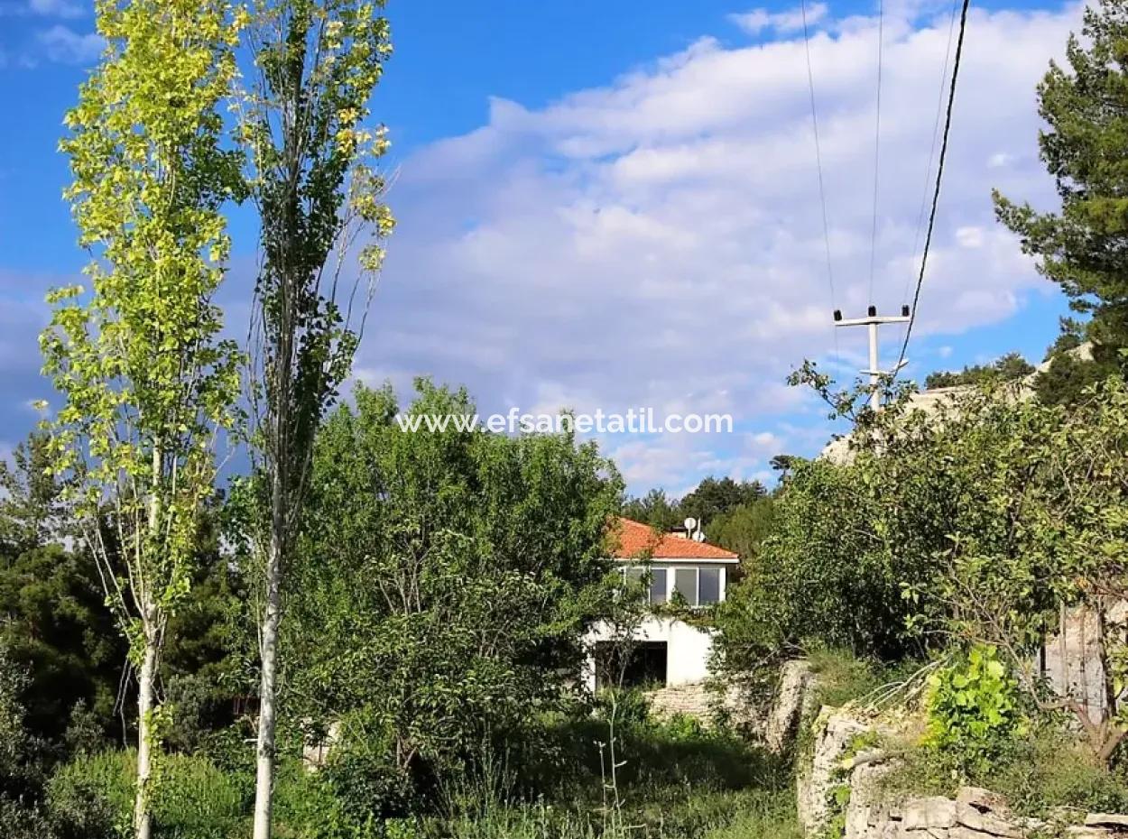 Land With 2 Houses In Denizli Çameli Ericek For Sale