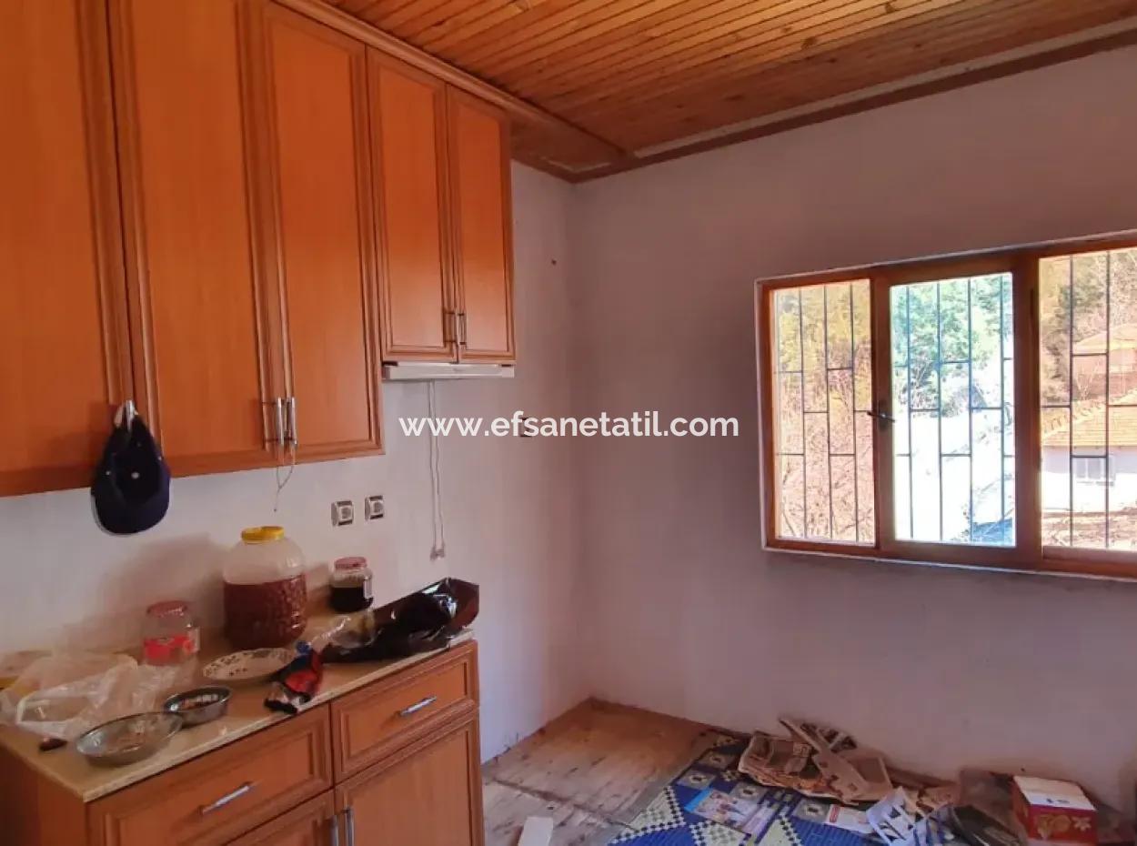 Land With 2 Houses In Denizli Çameli Ericek For Sale
