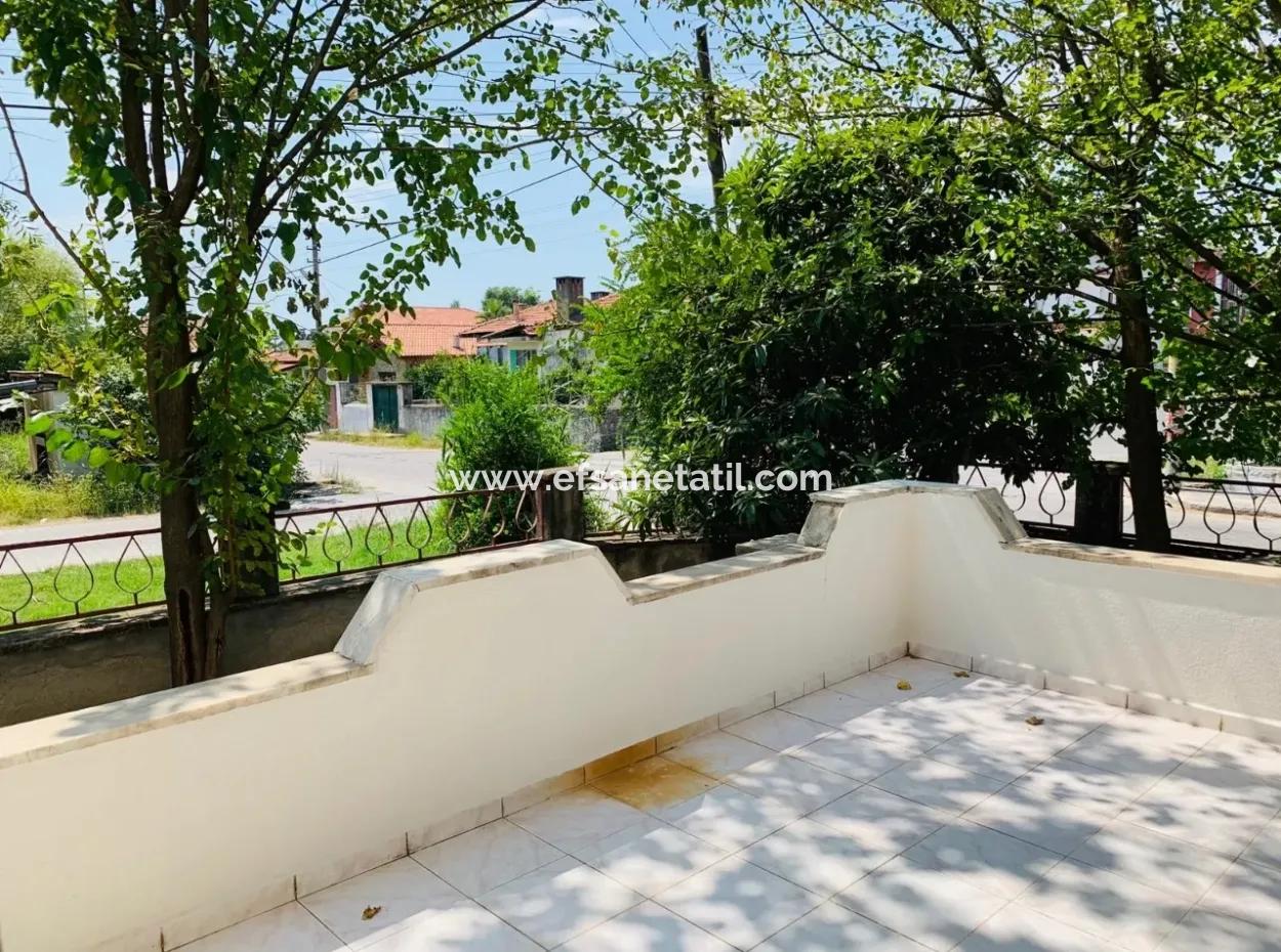 Full Building For Sale In Köyceğiz Bargain