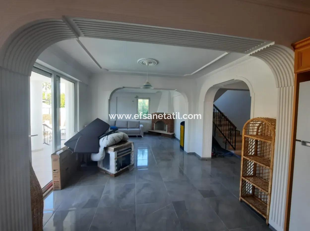 Köyceğizde Near The Lake With Swimming Pool 7 1 Detached Triplex For Sale