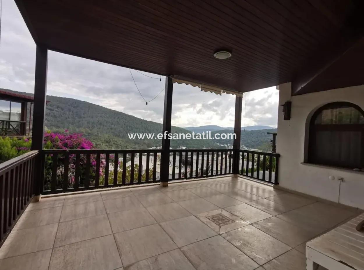 Milas - Bosphorus Mah. Sea View Villa For Sale