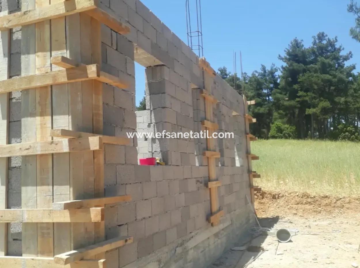 Denizli Acıpayam Ruins 20/40% Zoned 773 M2 Detached Land With Rough Construction For Sale