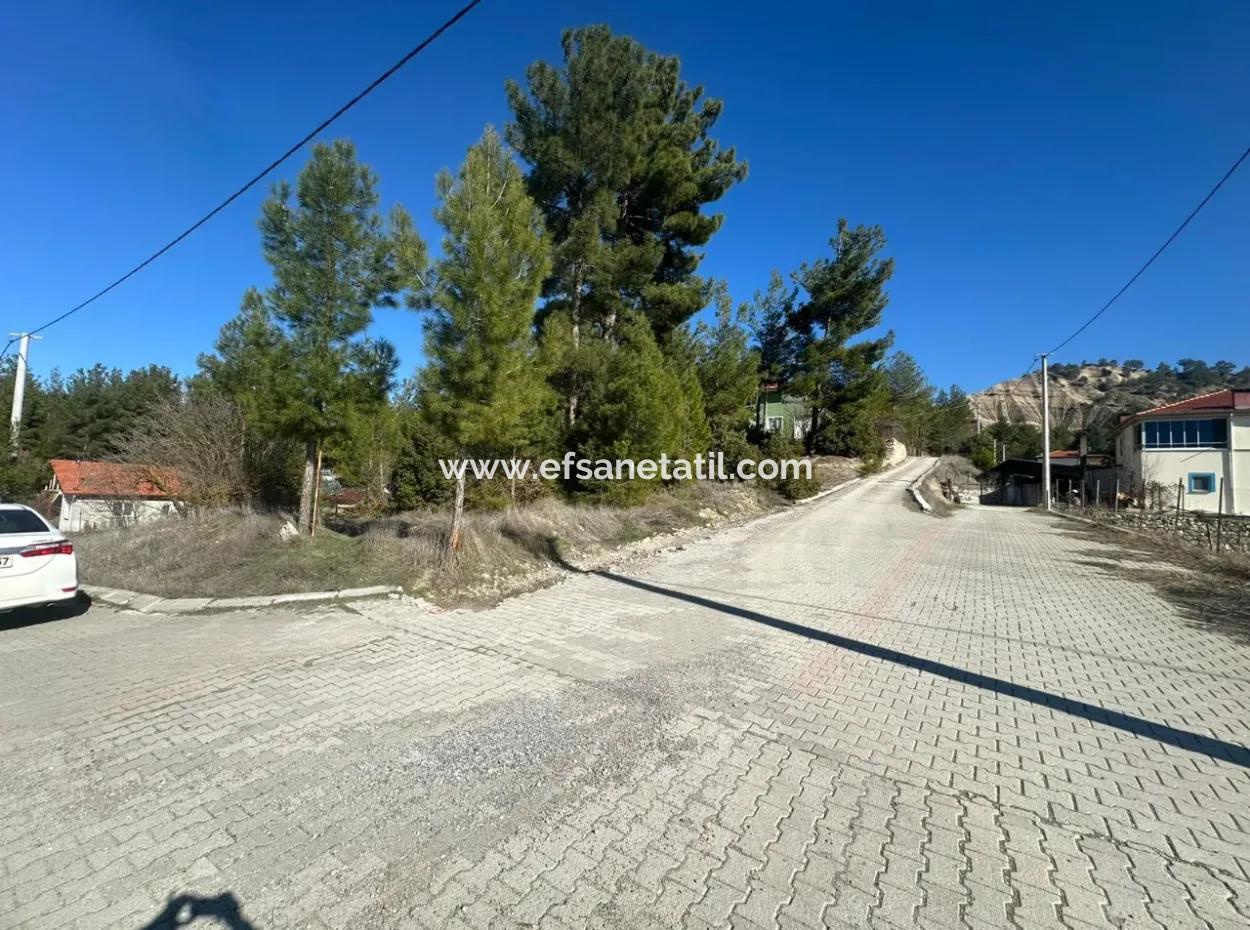455 M2, 250 M2 Land With Construction Rights For Sale In Acıpayam Kelekçi
