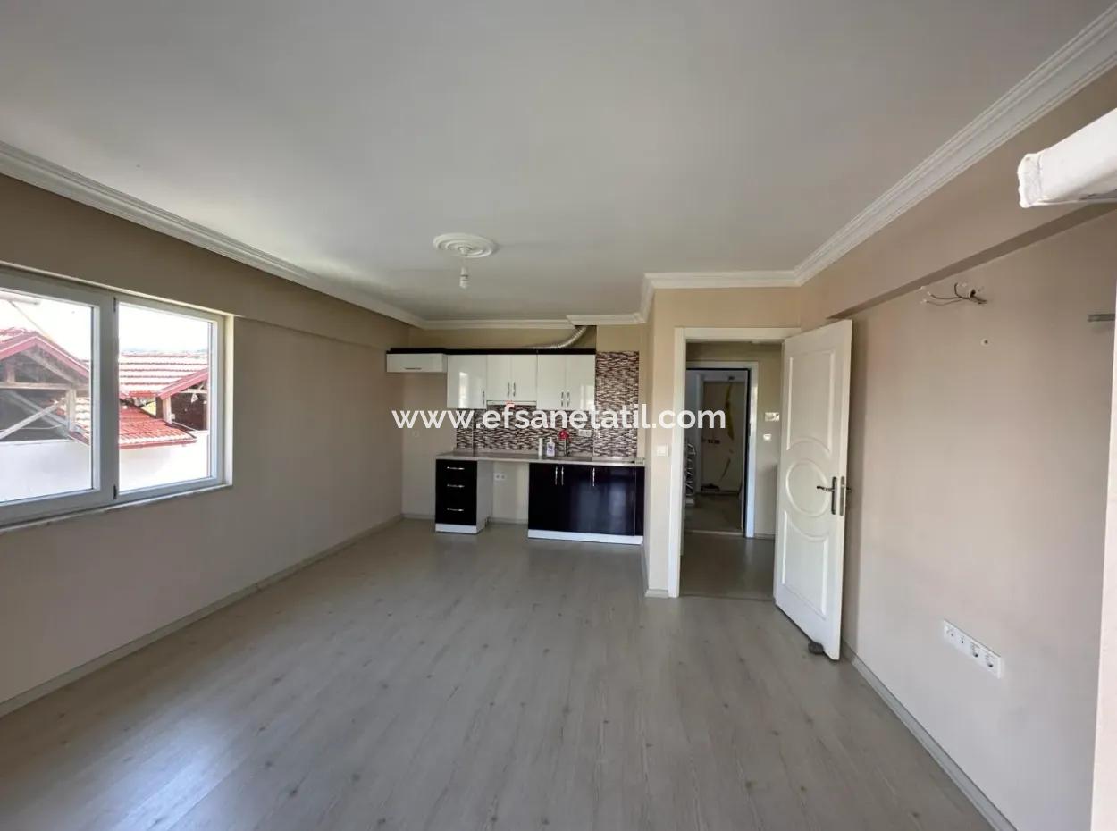 1 1 3Rd Floor Apartment For Rent In Ortaca Cumhuriyet