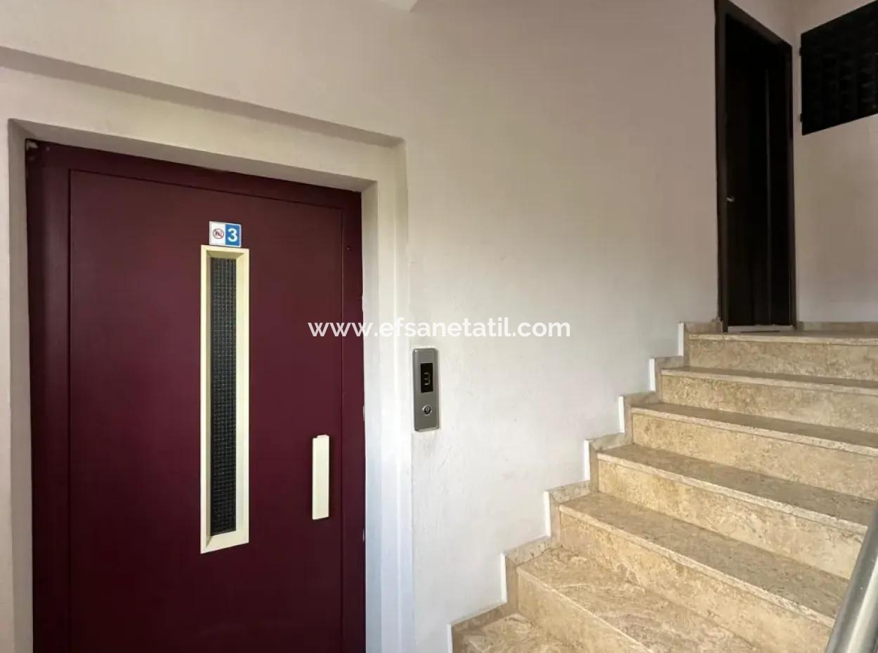 Ortaca Da 3 1 Boulevard Front Apartment For Rent