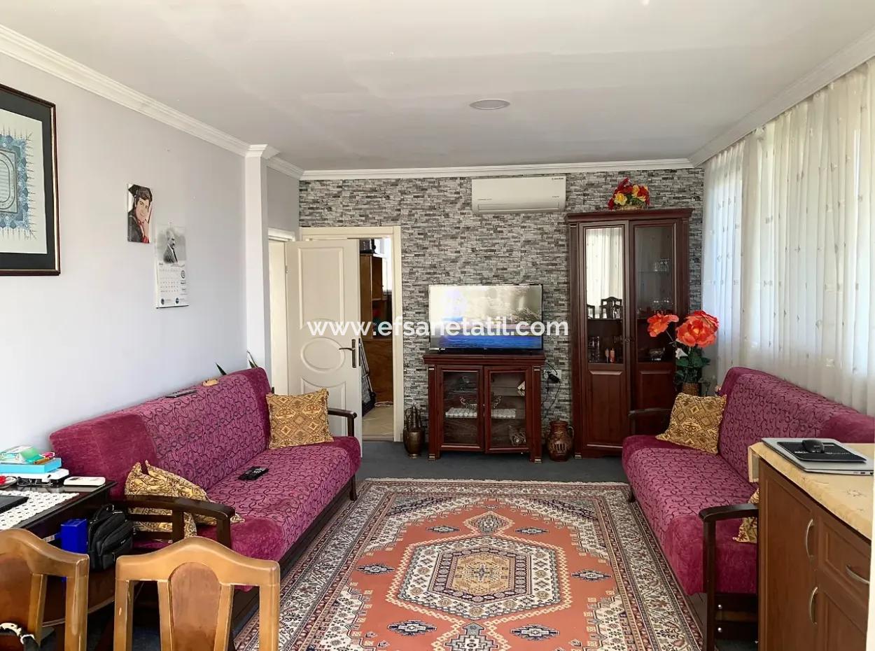 1 Villa With 1 Apartment For Sale In Köyceğiz Ulucami