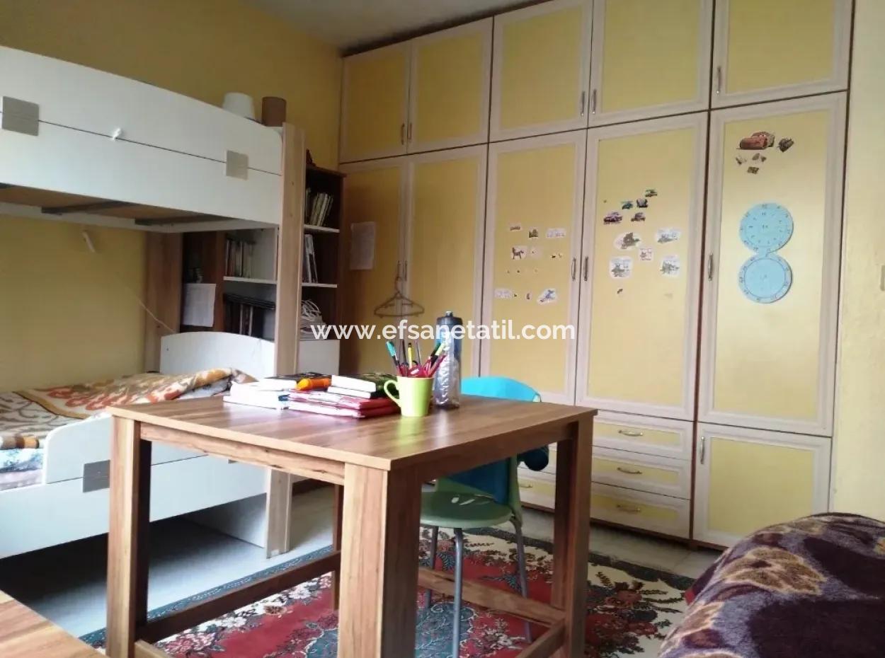 Oriya For Sale, Bargain Or Barter Detached 2 Apartment