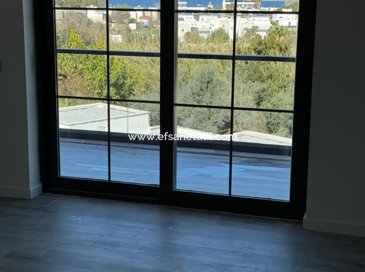Mugla Bodrum Gundogan Sea View 4 1 Zero Duplex For Sale