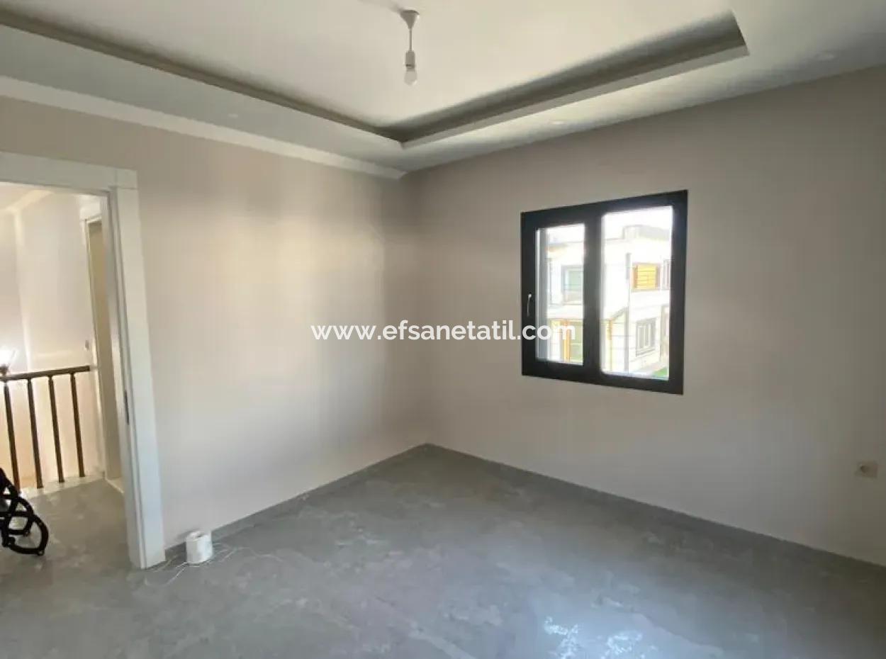Brand New Duplex Villa With Communal Pool On A 600 M2 Detached Plot In Dalaman