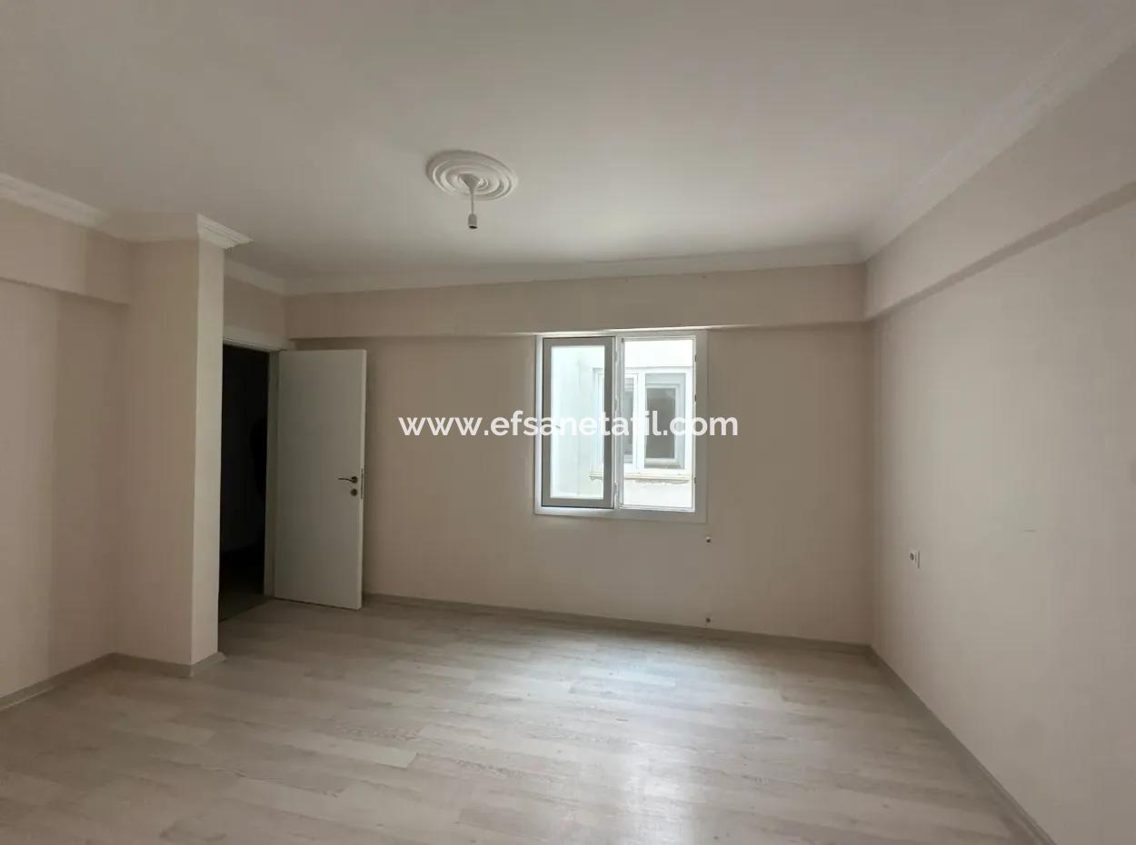 For Sale 3 1 110 M2 Apartment In The Center Of Ortaca.