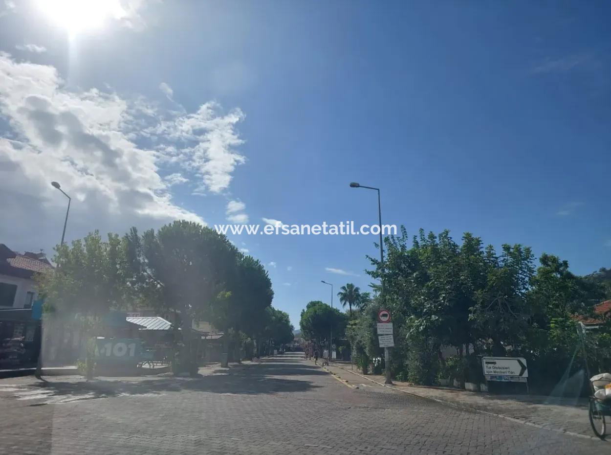 1000 M2 Commercial Zoned Lands On Dalyan Gülpınarda İşlek Street Will Be Given In The Form Of Build Operate Transfer