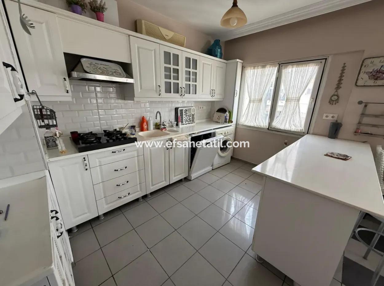 3 1 160M2 Closed Kitchen Flat For Sale In Ortaca Center.