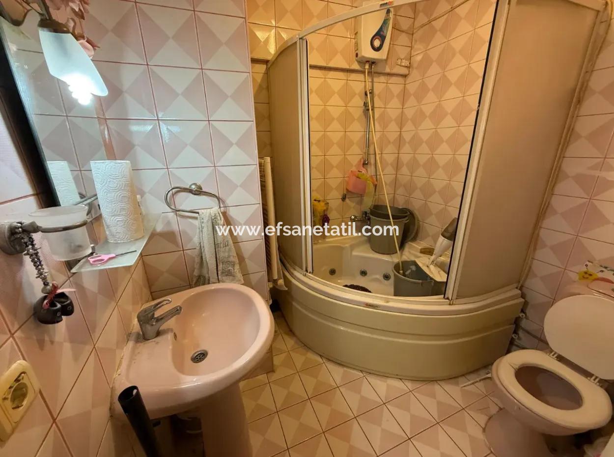 3 1 160M2 Closed Kitchen Flat For Sale In Ortaca Center.