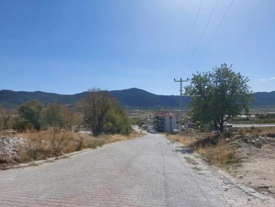 500M2 Land In The Center Of Çameli In Return For A Ready-Made Floor With A Construction License