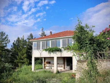 Land With 2 Houses In Denizli Çameli Ericek For Sale