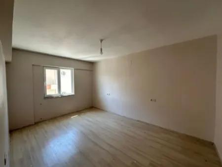 Mugla Ortaca Cumhuriyet Mah. 3 In 1 Closed Kitchen Apartment For Sale