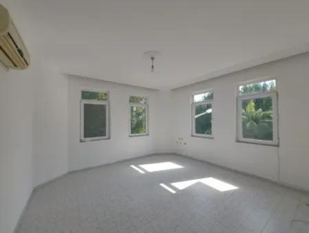 In The Center Of Dalyan, Muğla, 2 1 Unfurnished Apartment For Rent